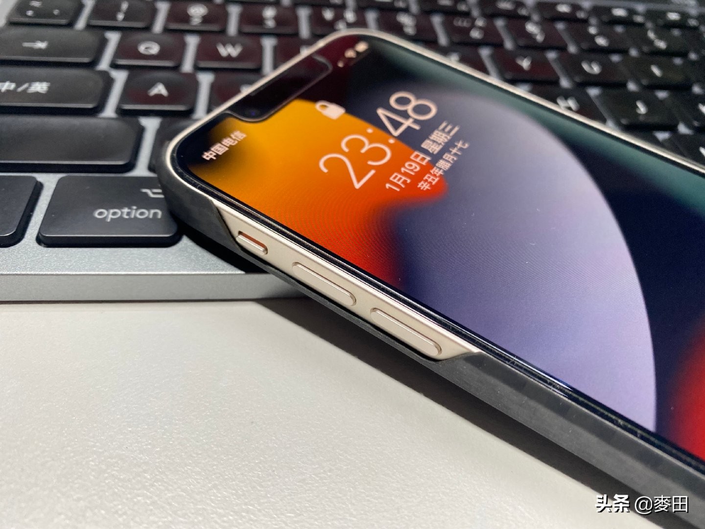 iphone13mini充电无反应,iphone13充电线没有usb