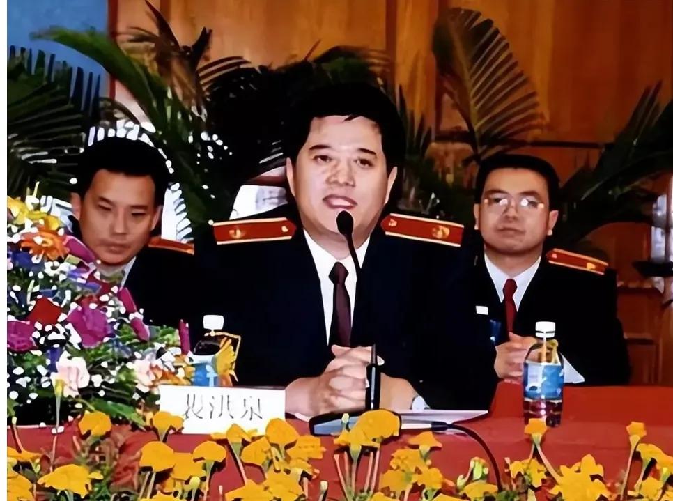 深圳色贪覆灭记：敛财3000万，睡美女律师，长期霸占5名女法官