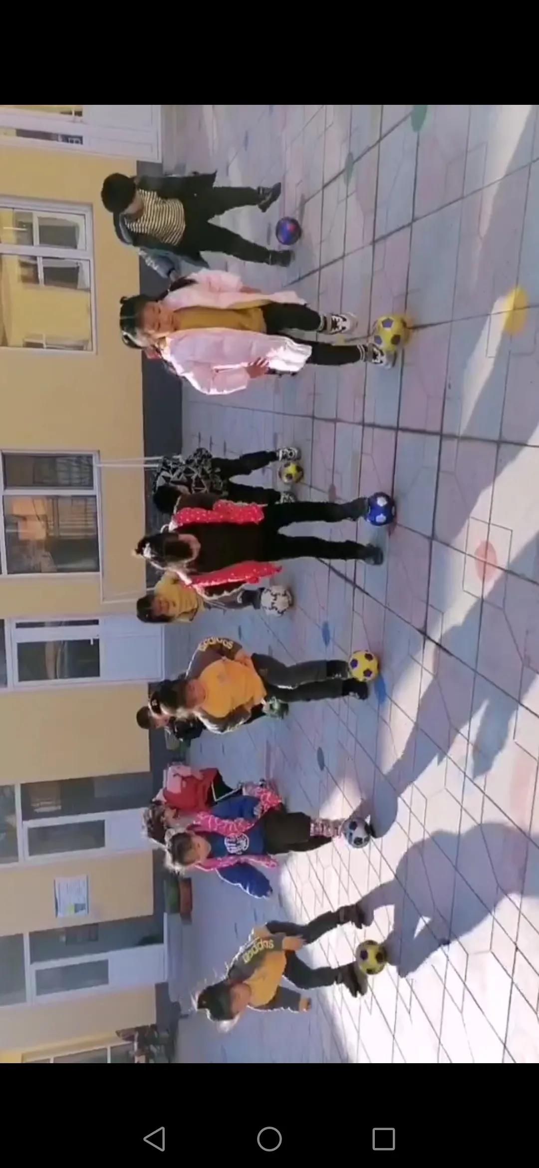 幼儿园足球活动经验分享,幼儿园主题活动足球思维导图