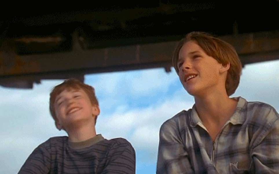 鳄鱼波鞋走天涯完整版在哪可以看,鳄鱼波鞋走天涯影片整体拍摄风格