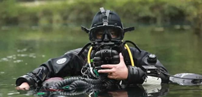 潜水深海十大诡异发现,深海神秘遗骸