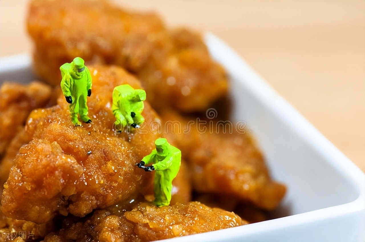 男人潮湿是什么原因引起的,男人大腿窝潮湿是什么原因