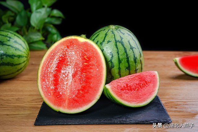 2022年头伏二伏三伏分别吃啥,2018年三伏天第三伏吃什么