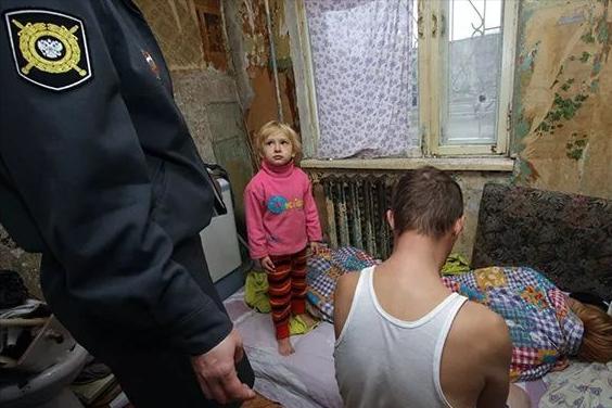 俄罗斯人的日常生活图片,俄罗斯人的真实照片