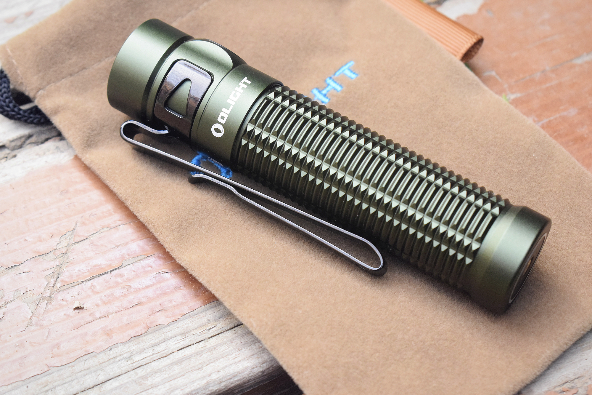 亮度提升，使用舒心！Olight傲雷指挥家Baton3pro手电体验