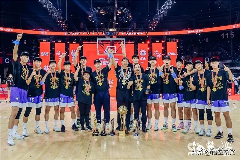 石家庄二中夺得冠军照片,石家庄二中夺冠是哪一年