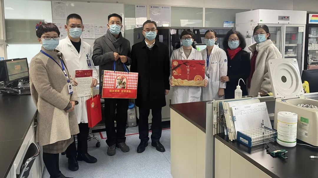 致敬国寿坚守岗位工作的人,致敬春节坚守在岗的同事们