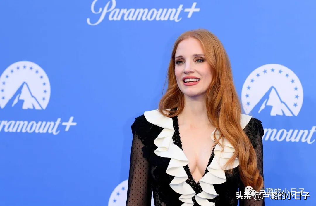 朱莉意大利,朱莉罕见亮相