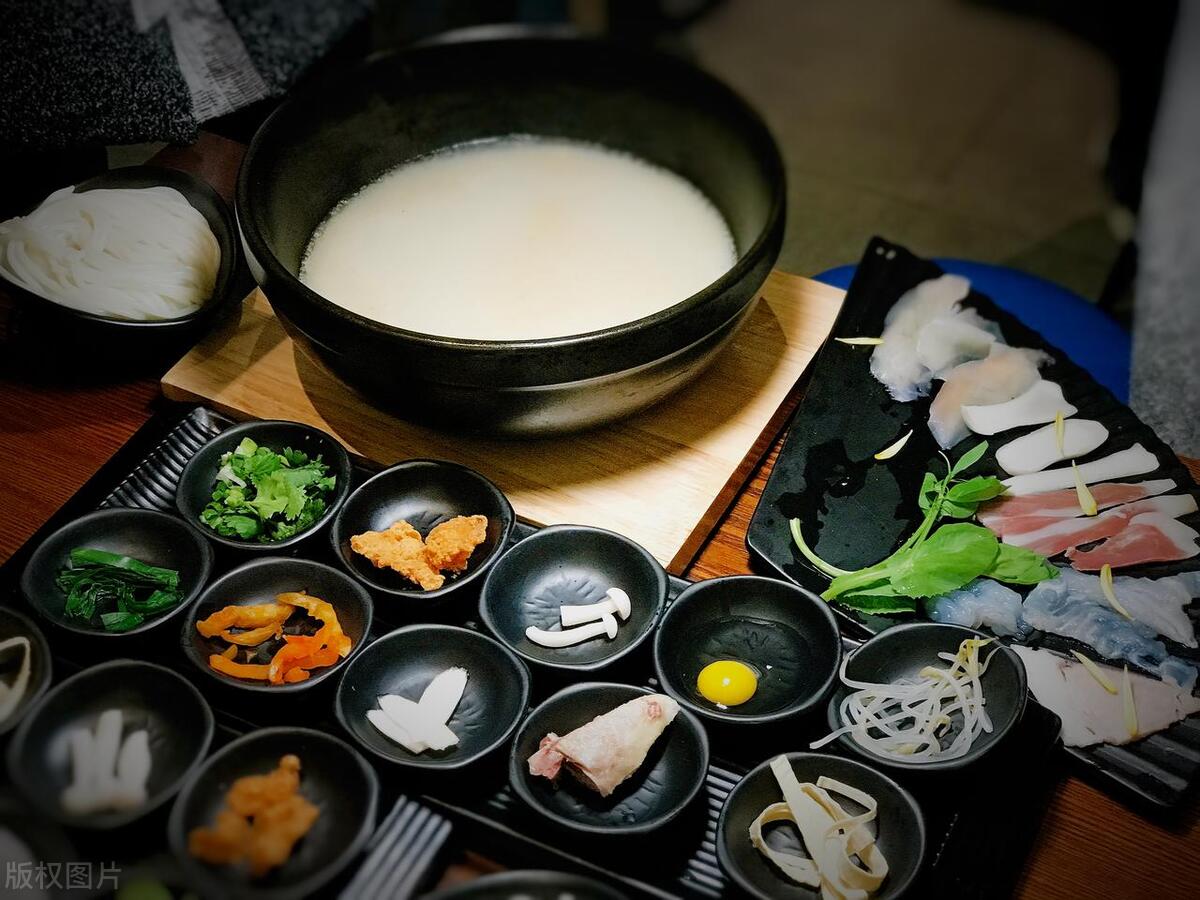 米线云南过桥加盟,云南过桥缘米线加盟连锁