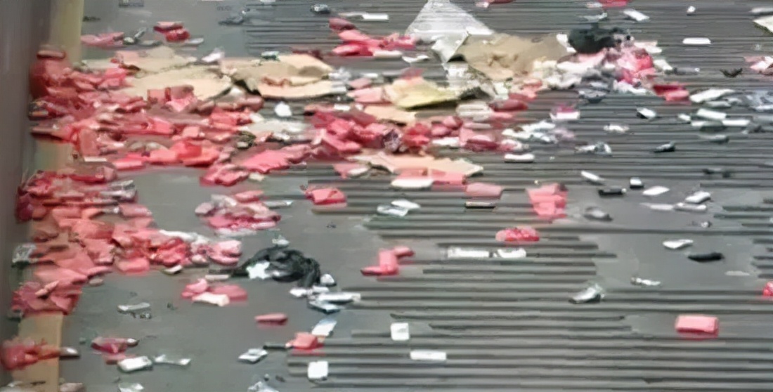 易烊千玺华强北修手机,易烊千玺华强北手机