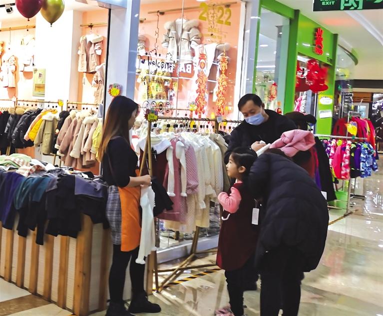 赶上这波过年清仓季用最实惠的价格淘到新装