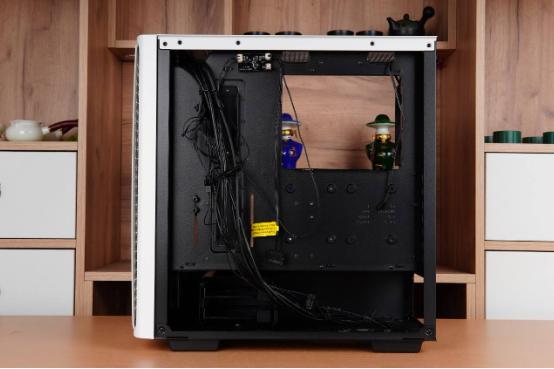 主流国产机箱的颜值之光?九州风扇CK560WH幻城首发开箱评测