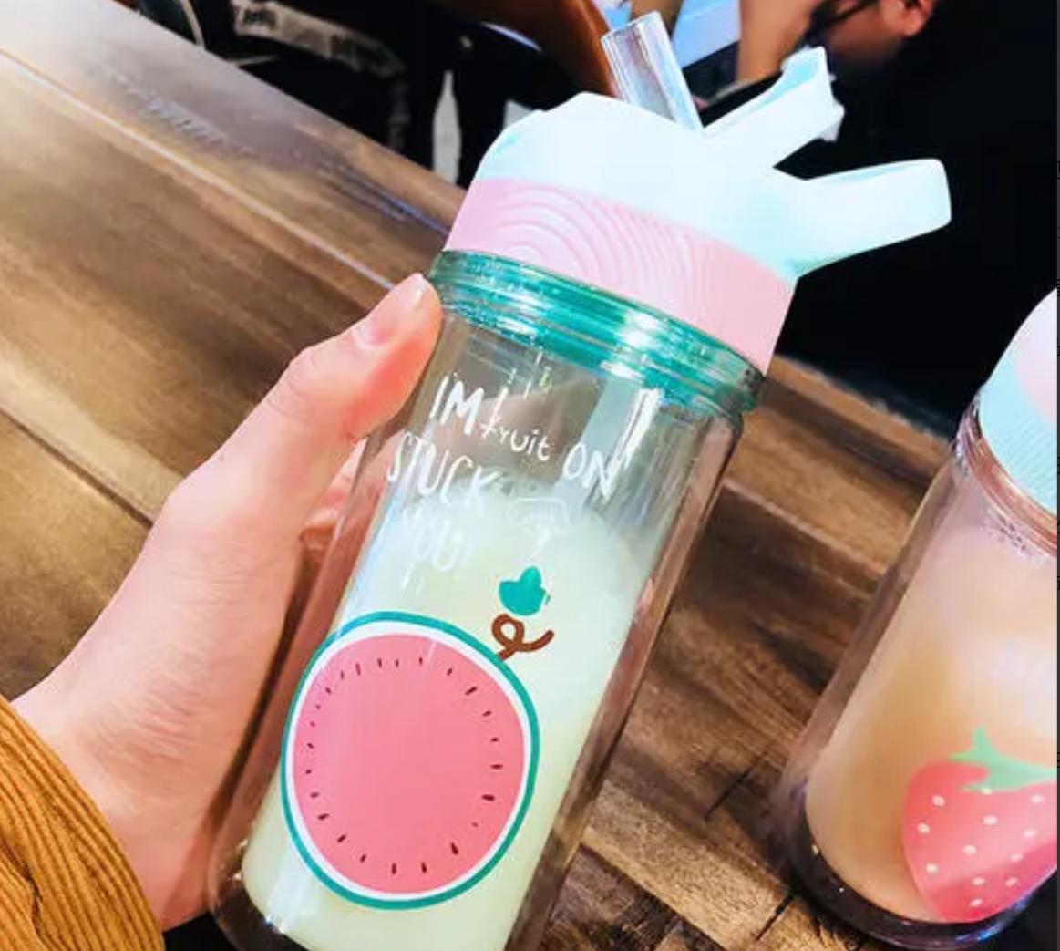 央视曝光饮用水,央视曝光19种保温杯温水变毒水