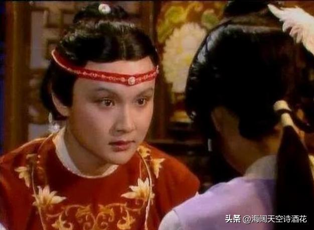 金玉良缘木石前盟寓意,金玉良缘木石前盟出处