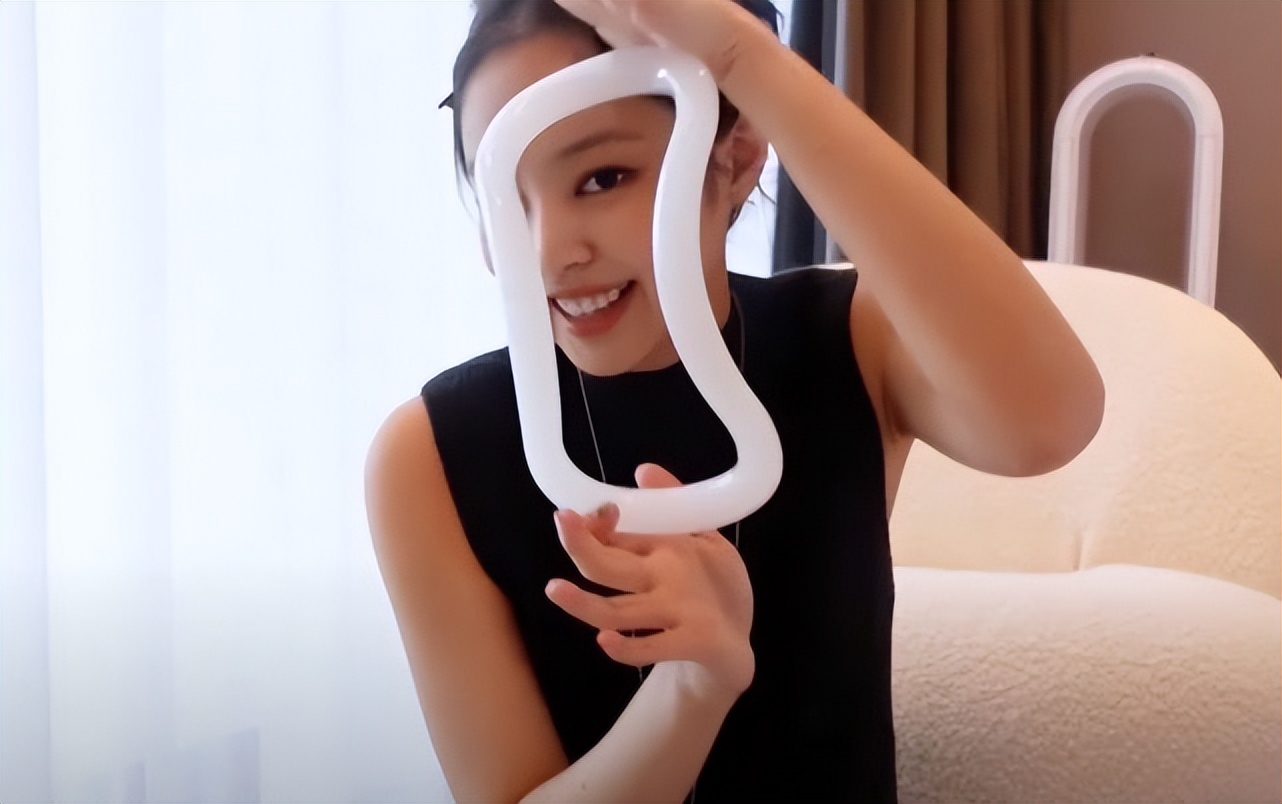 jennie减肥怎么减,jennie自律瘦身方法