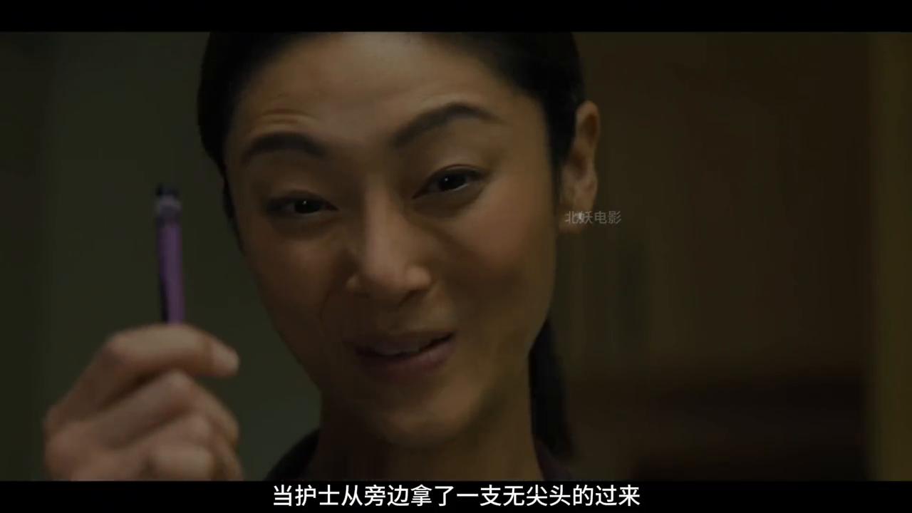 狠心母亲为占有女儿，用狗药物治废女儿双腿#影视解说