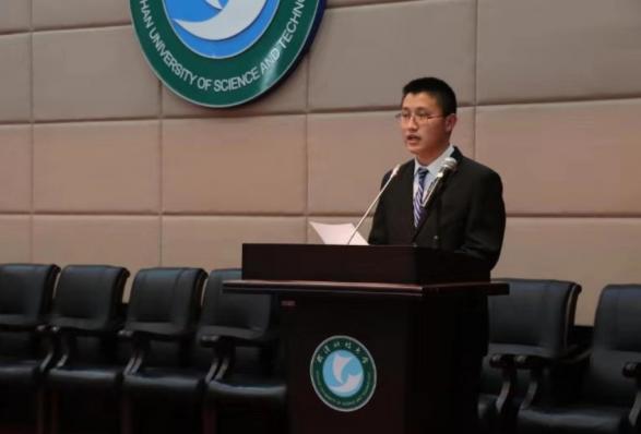 双胞胎周洋现状,湖北学霸双胞胎放弃名校照顾母亲