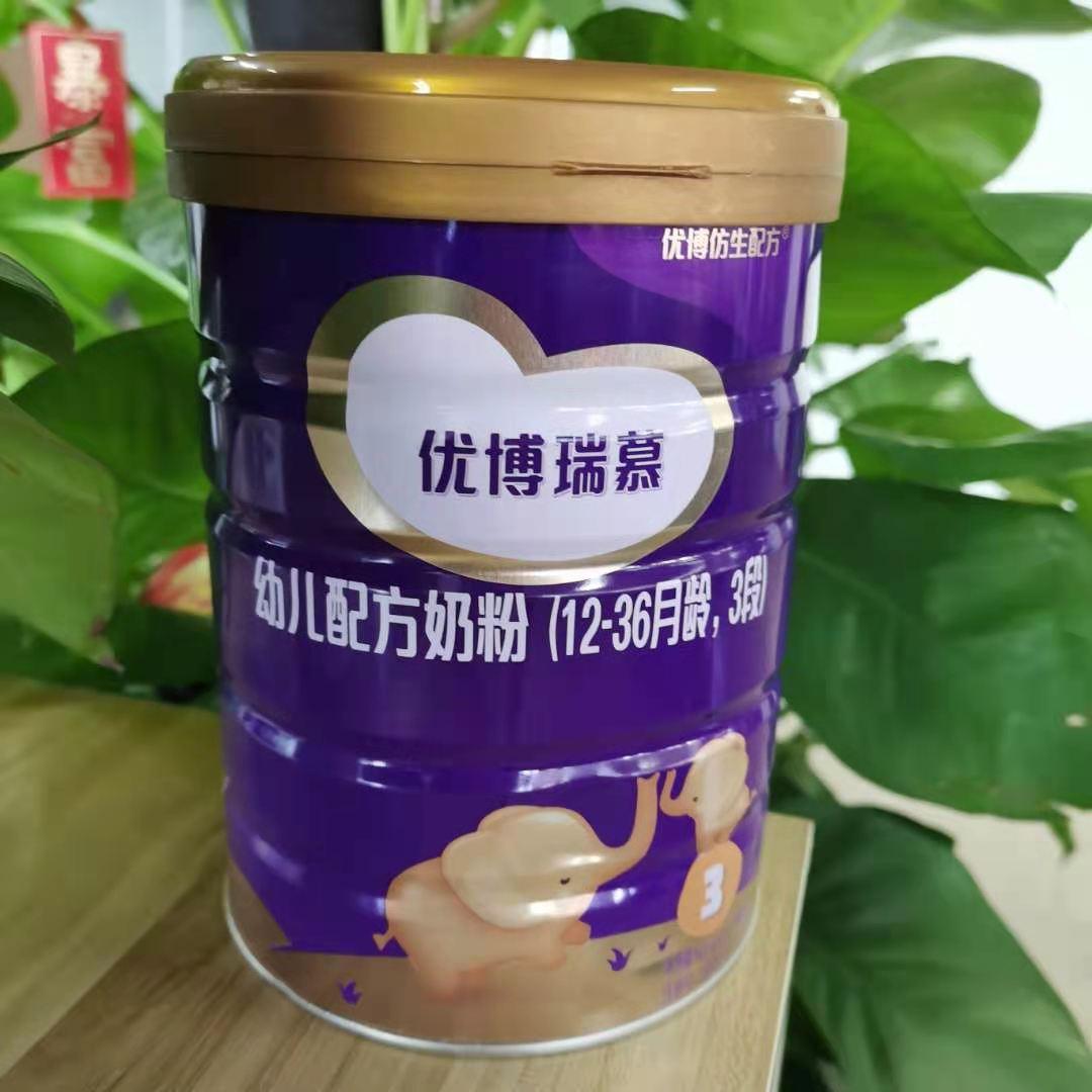 婴儿便便有白色奶瓣和黄色奶瓣,婴儿便便有奶瓣换奶粉依然有奶瓣