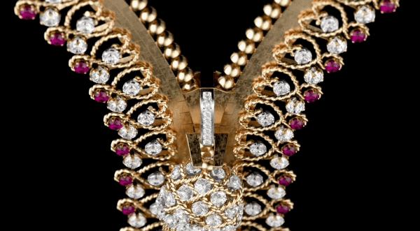 梵克雅宝zip拉链项链多少钱,梵克雅宝灰贝母项链细节