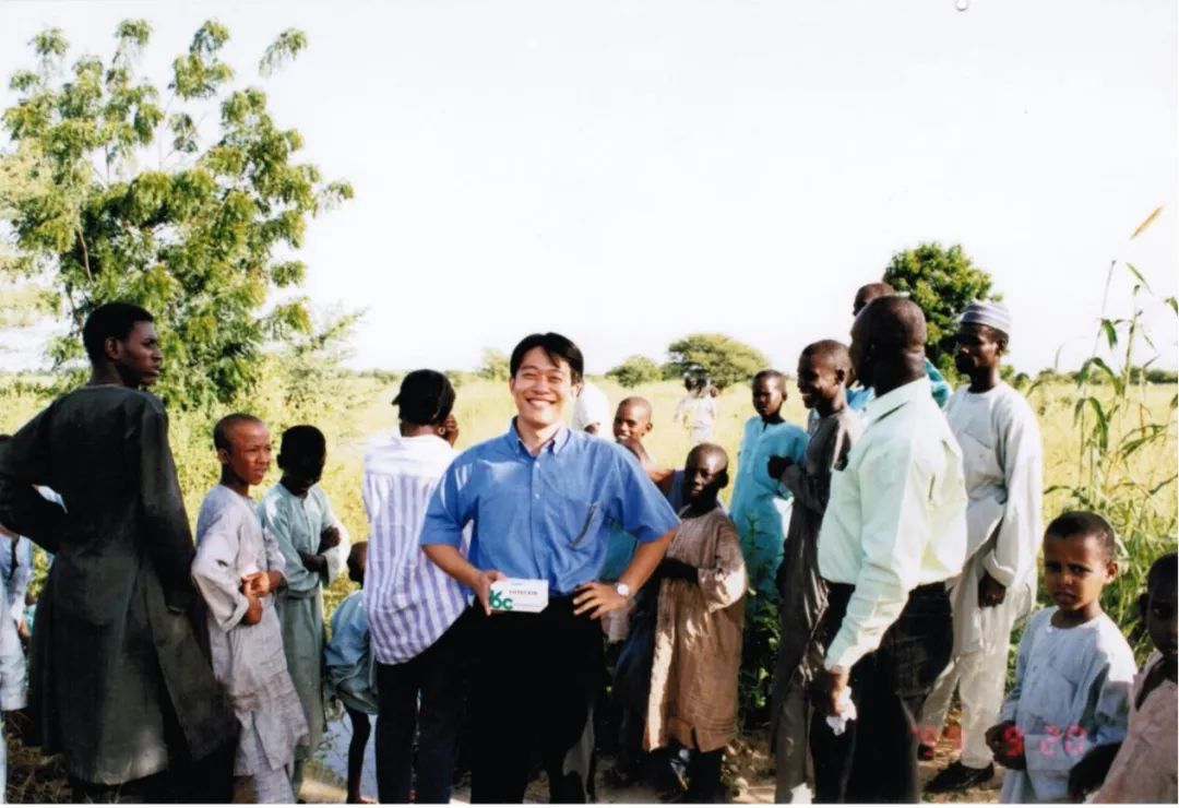 一场持续40年的接力：青蒿素类抗疟药从中国走向国际