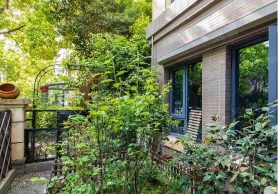 买房最佳楼层四七楼,4楼18层怎么选