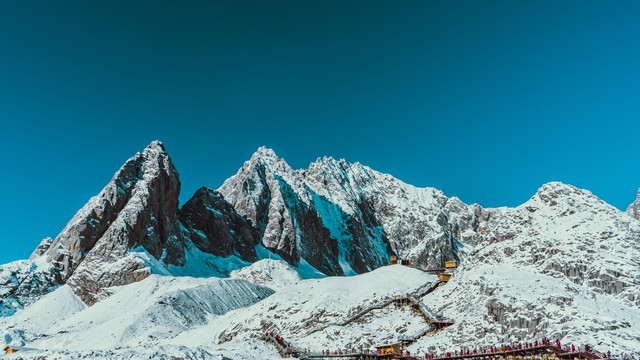 真正的修行从开悟开始,开悟最好的办法就是旅行