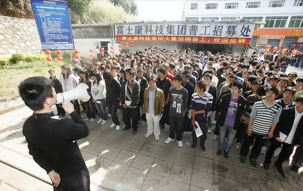 富士康不是要搬走吗,富士康要退出中国市场吗