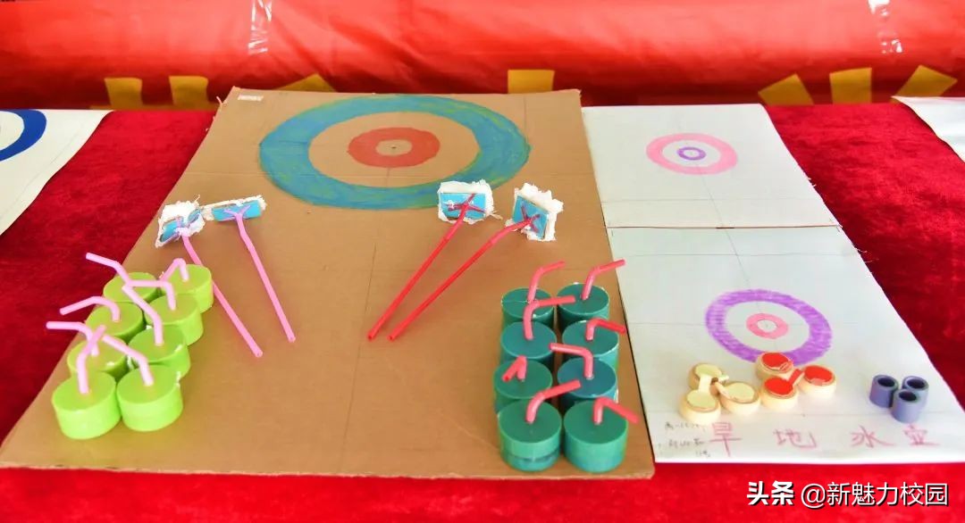 南京一中实验学校首届科技节实践活动之语数外物等学科作品展