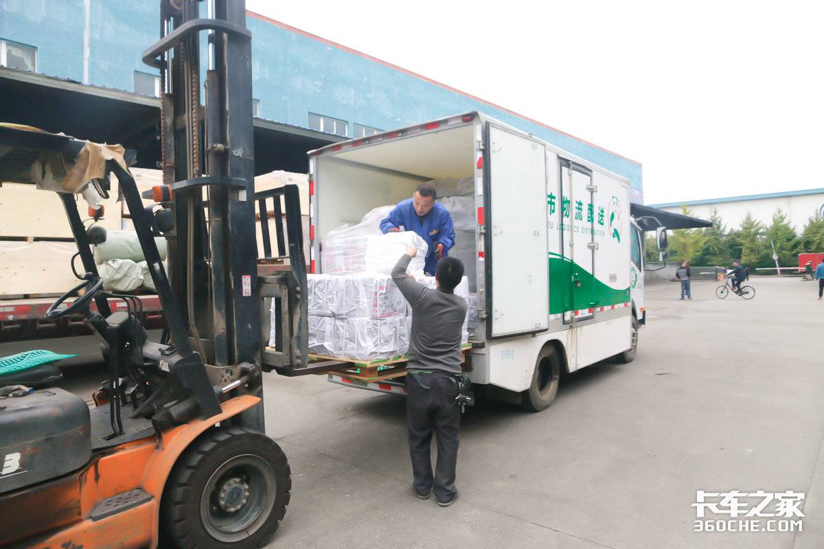 追溯仓栅货厢由来，戴上紧箍咒的蓝牌仓栅车会被蚕食吗？