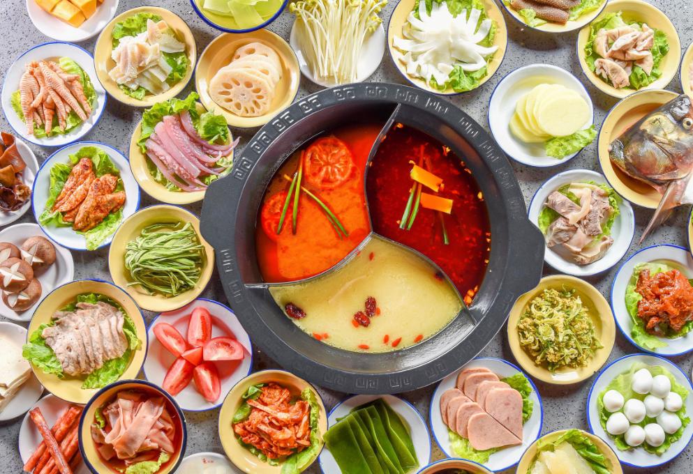 怎样选择适合自己的火锅加盟,现在开一家火锅加盟店前景怎么样