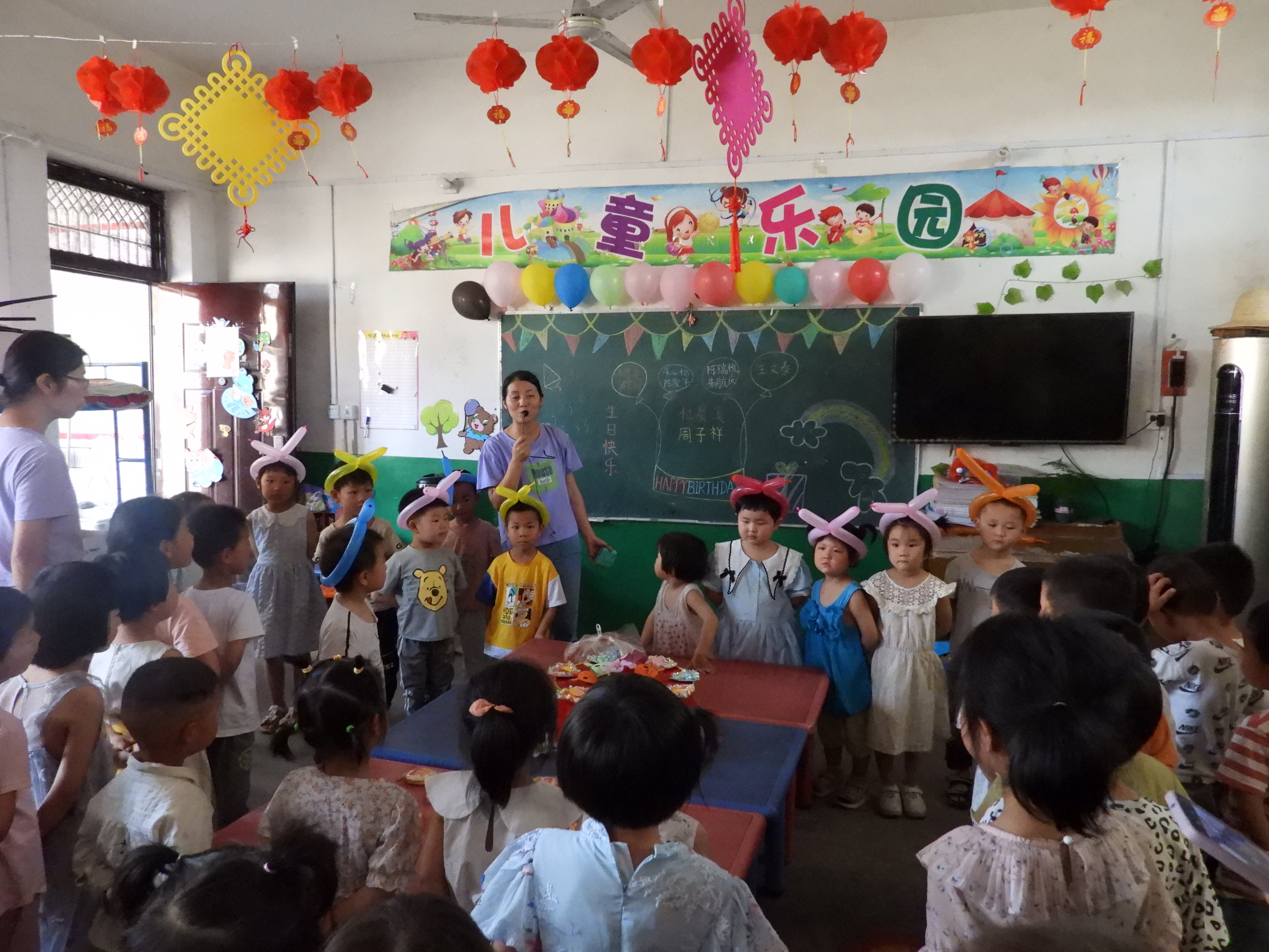 赤眉镇朱陈中心小学六一视频,内乡县赤眉镇朱陈中心小学