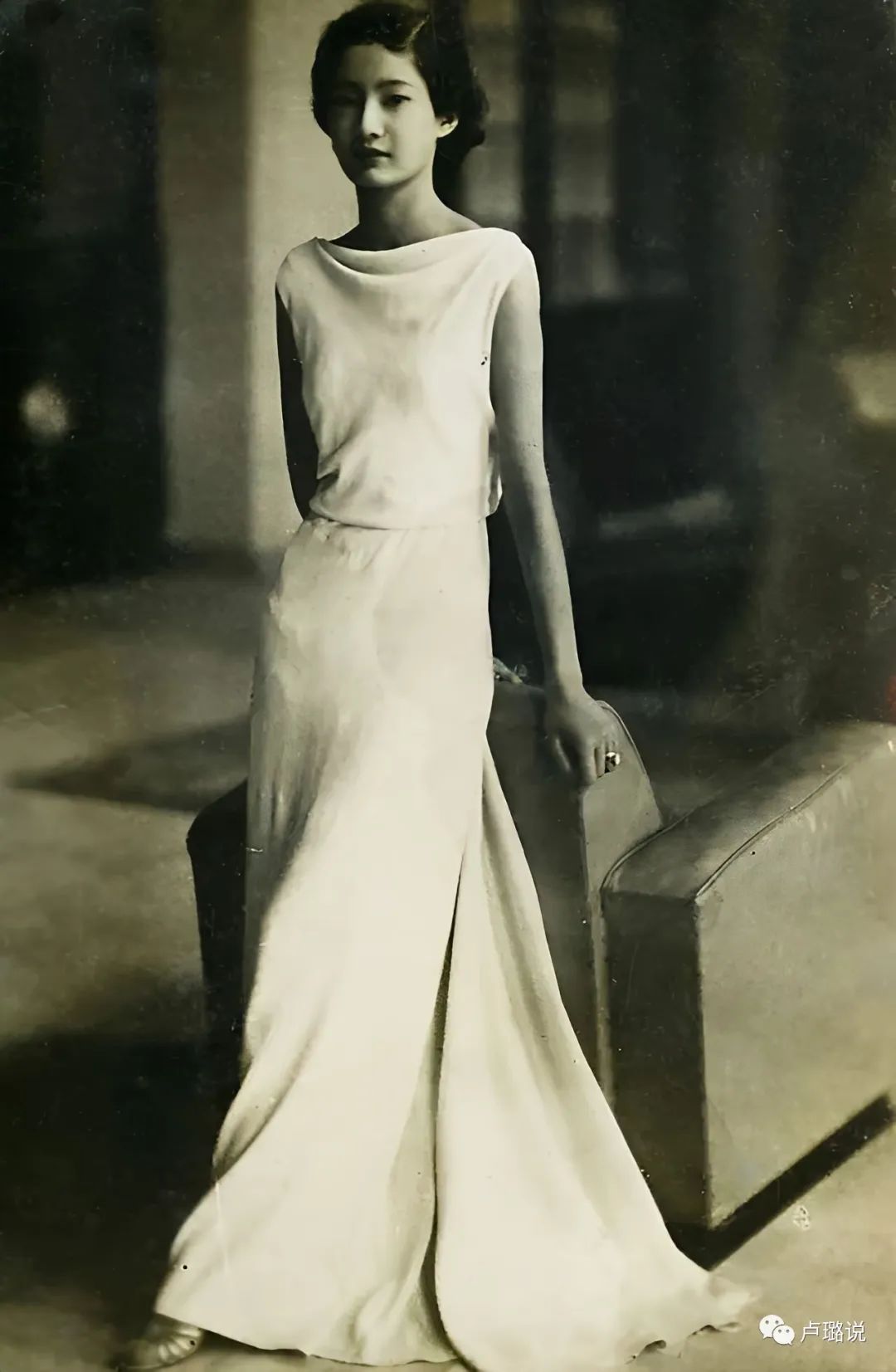 19岁的亚洲最美皇后，盛宠一时被负心抛弃，终成了法国野鬼孤魂！