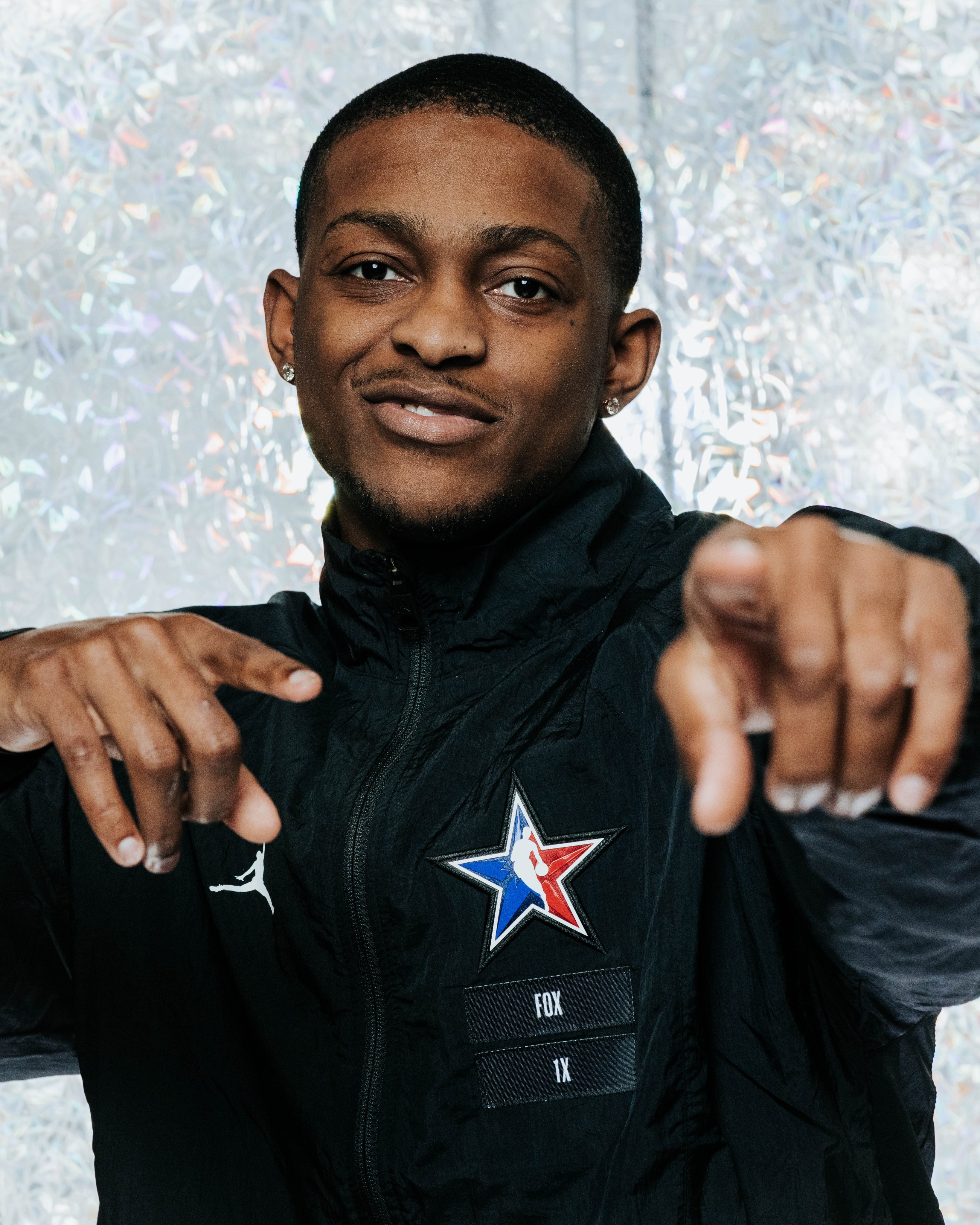 福克斯末节12分胜快船,nba关键先生福克斯