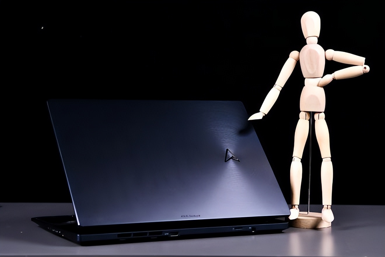 华硕灵耀x双屏pro2023实用性,智慧双屏华硕灵耀x双屏评测