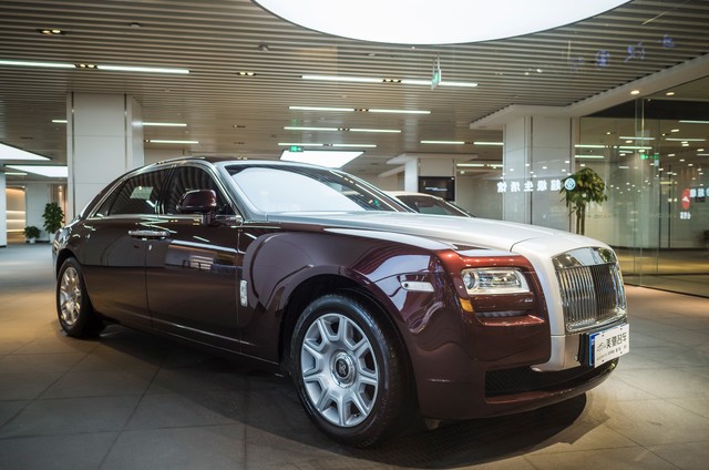 威图手机为什么这么贵啊,威图手机多少钱一台