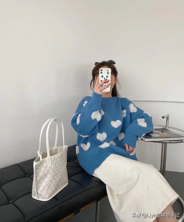 小ck这款包太好看了,平价又不失大牌感的小ck包包