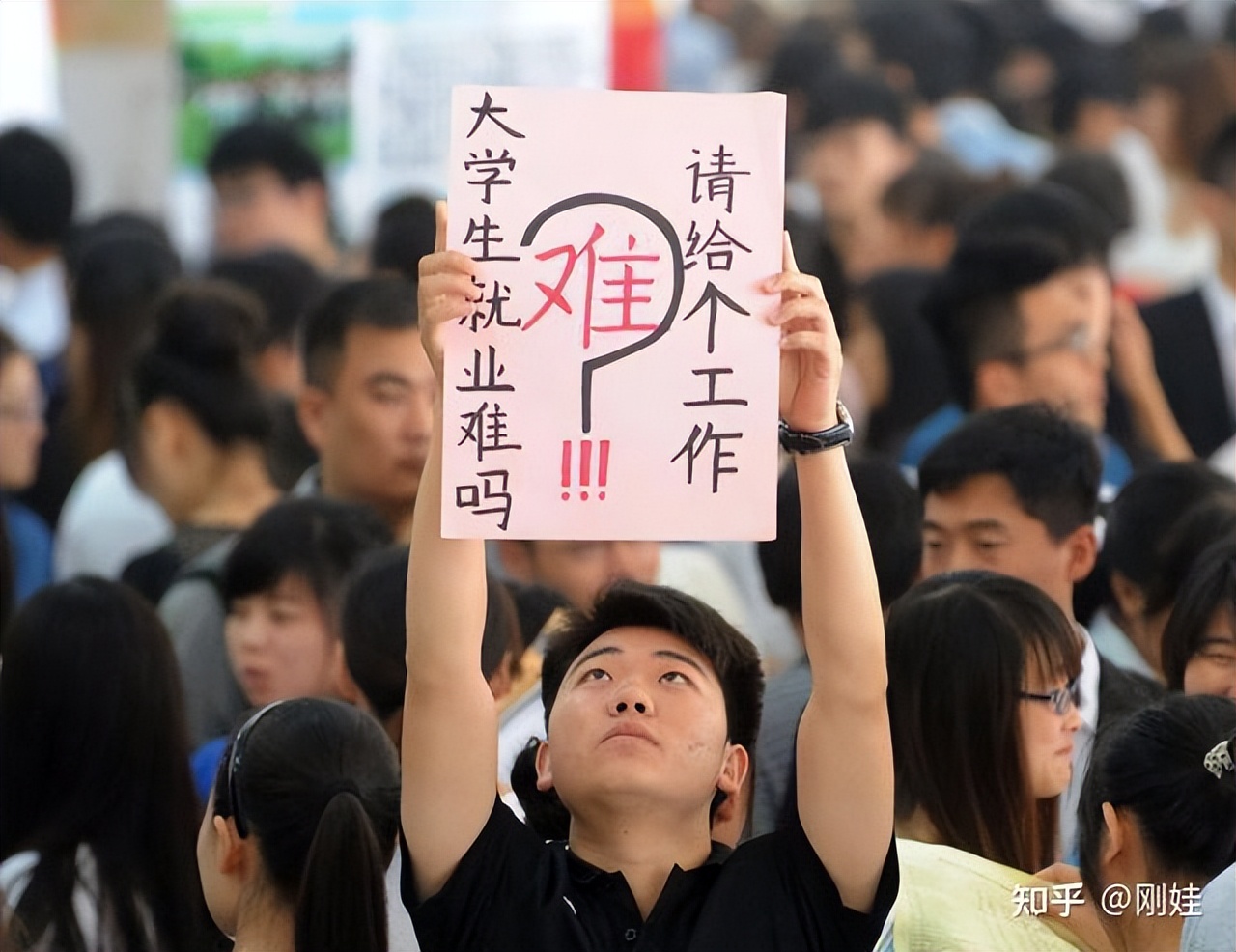 穷人如何做自媒体创业项目,草根自媒体怎么创业