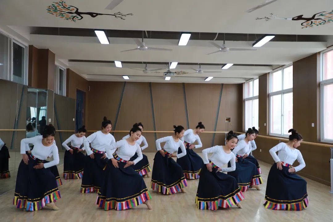 技能就业路宽广——周*交口**通技师学院毕业生就业巡礼 幼师专业