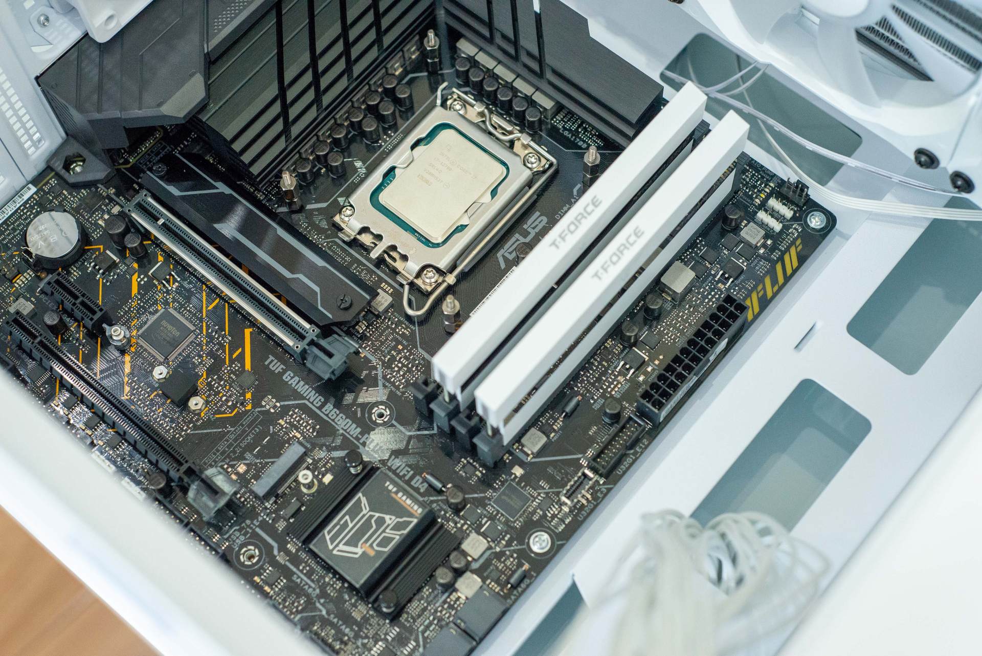 华硕ap201冰立方240水冷,华硕冰立方ap201支持多大的机箱