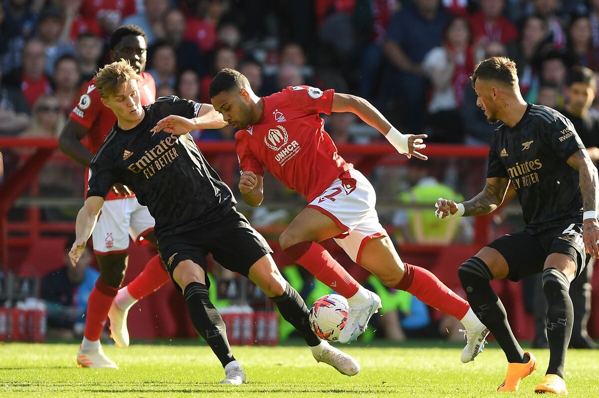 欧冠奇迹逆转十大经典战役,重温欧冠历史上最经典的一场比赛