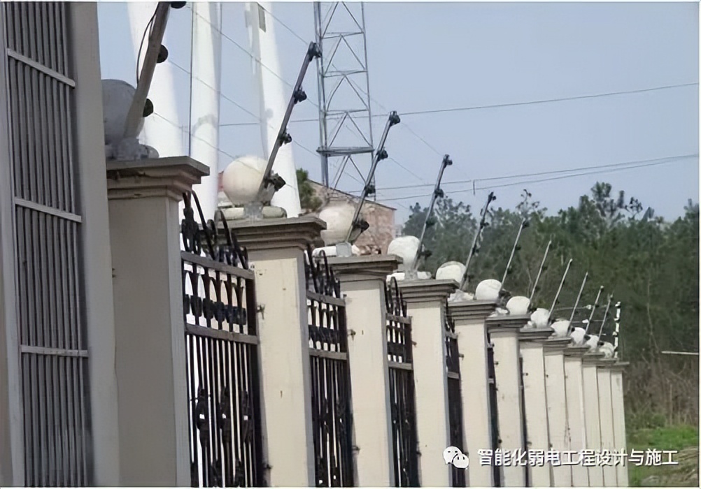 张力电子围栏安装方法,电子围栏系统施工方案