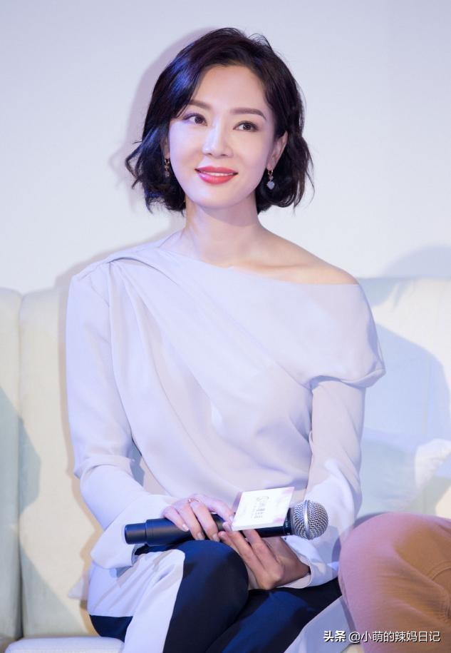 2020最火中短烫发20-30岁长发,适合头发很少又是长发的烫发