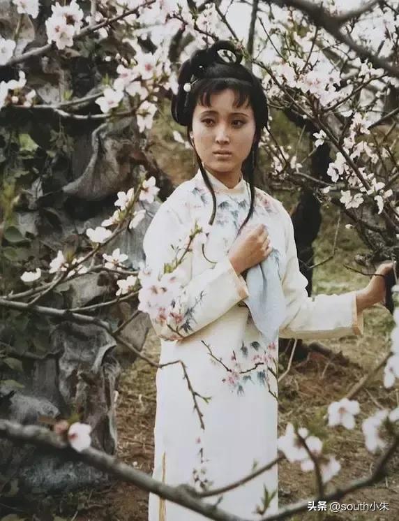 87版红楼梦服饰,红楼梦抹额服饰