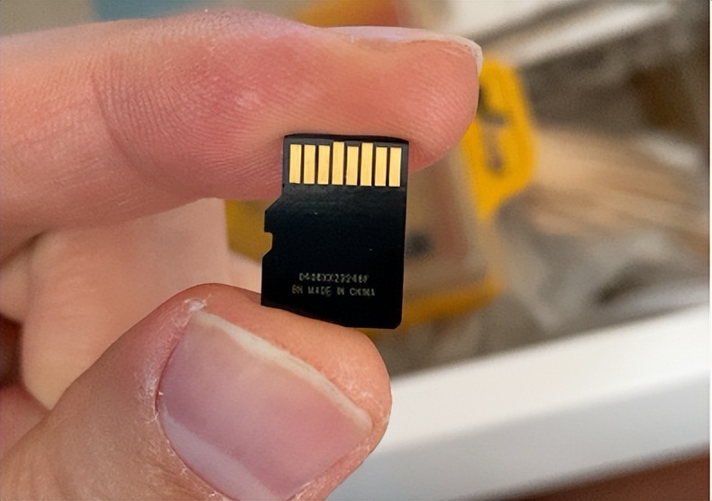 以前的手机存储卡现在怎么用,手机内存卡突然全部消失