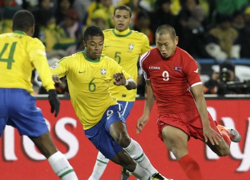 世界杯郑大世落泪,郑大世在南非世界杯上的一哭成名