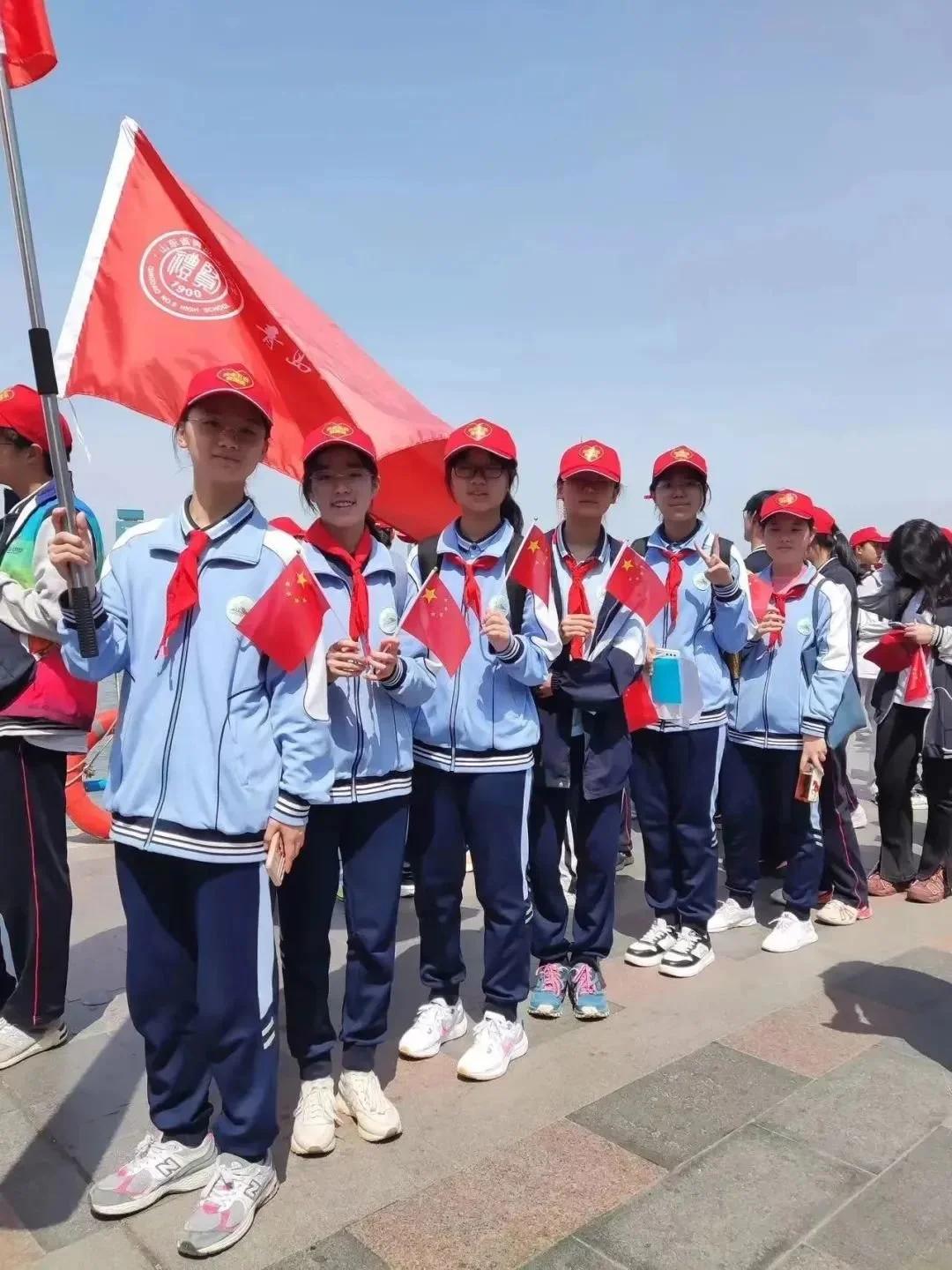 高校传承红色基因赓续红色血脉,希望学子心向党红色基因代代相传