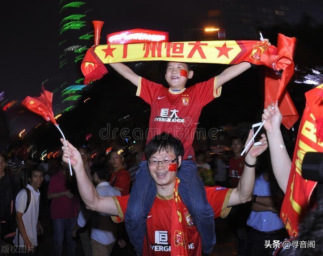 如何看待恒大对中国足球的功与过,恒大给中国足球带来了多大的进步