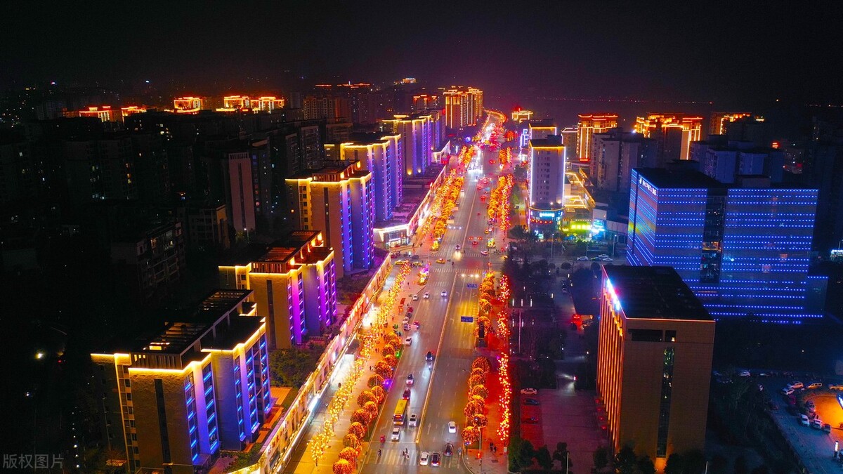 重庆城区常住人口城市排名,成都流入人口和重庆流入人口对比