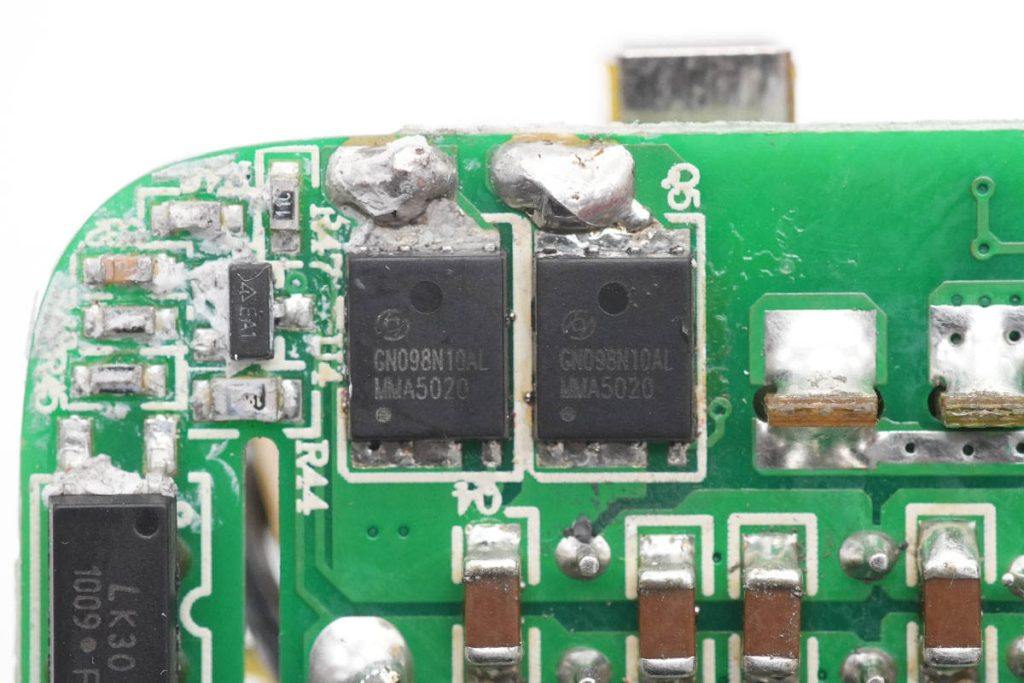 哈曼卡顿infinitylab65w,哈曼卡顿琥珀便携版充电器