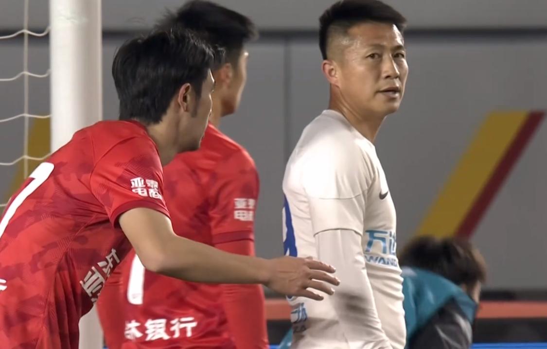 中超第9轮海港领跑积分榜,中超积分榜最新排名及赛程表